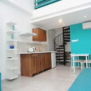 Rainbow Appartement Ayía Nápa